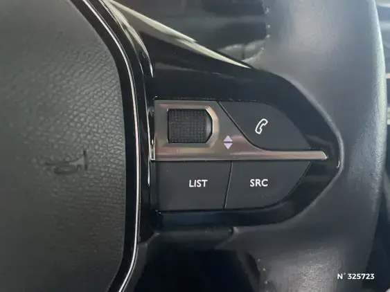PEUGEOT 208 II - voiture d'occasion - Photo 27