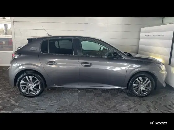 PEUGEOT 208 II - voiture d'occasion - Photo 5