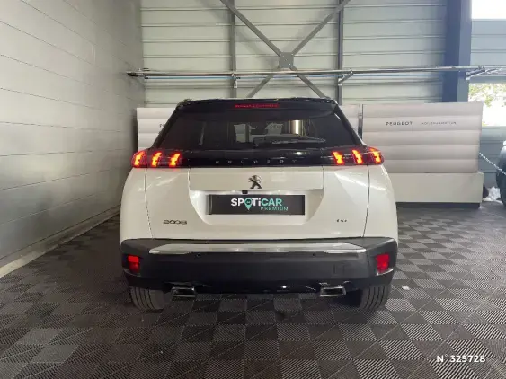 PEUGEOT 2008 II - voiture d'occasion - Photo 6