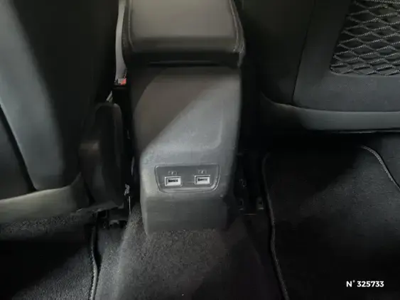 PEUGEOT 2008 II - voiture d'occasion - Photo 30