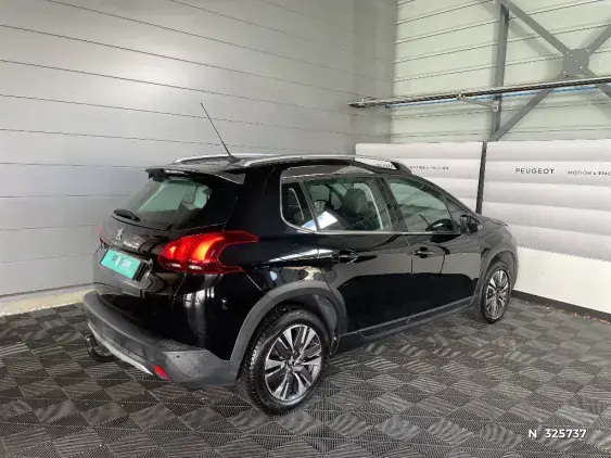 PEUGEOT 2008 - voiture d'occasion - Photo 4