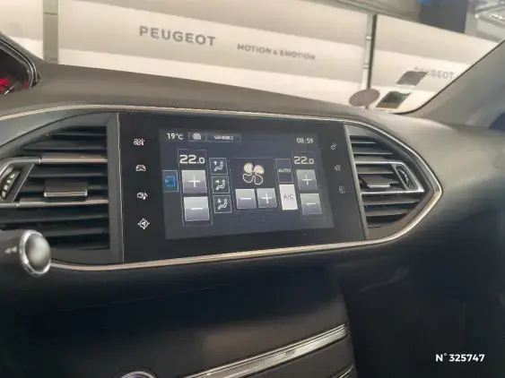 PEUGEOT 308 II - voiture d'occasion - Photo 13