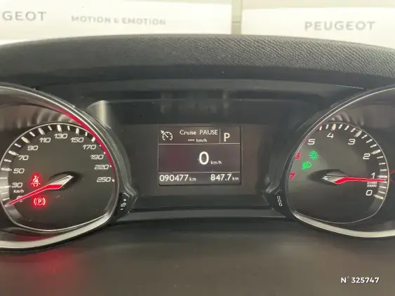 PEUGEOT 308 II - voiture d'occasion - Photo 12
