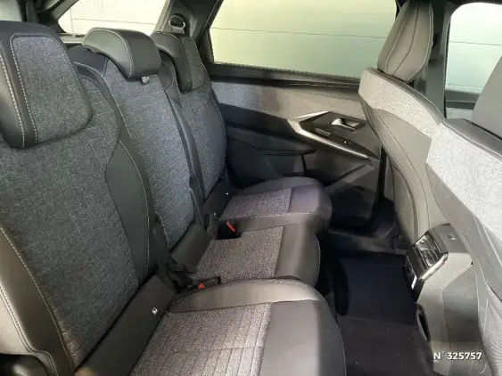 PEUGEOT 5008 III - voiture d'occasion - Photo 11