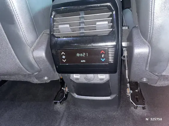 PEUGEOT 5008 III - voiture d'occasion - Photo 25
