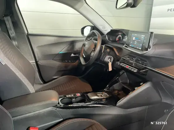 PEUGEOT 2008 II - voiture d'occasion - Photo 10