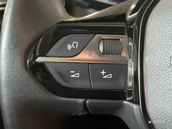 PEUGEOT 2008 ELECTRIQUE II - voiture d'occasion - Photo 27