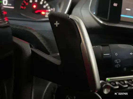 PEUGEOT 208 II - voiture d'occasion - Photo 27
