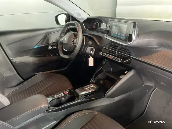 PEUGEOT 208 II - voiture d'occasion - Photo 10