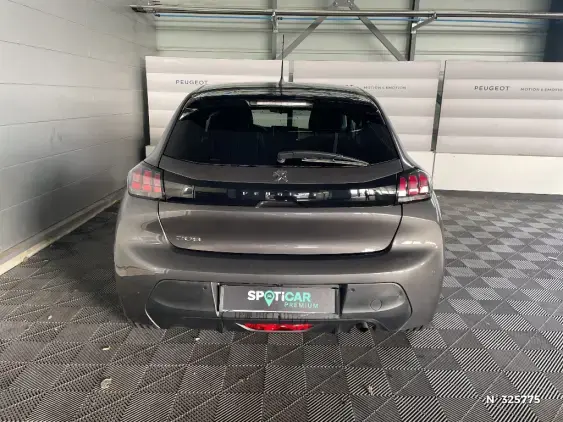 PEUGEOT 208 II - voiture d'occasion - Photo 6