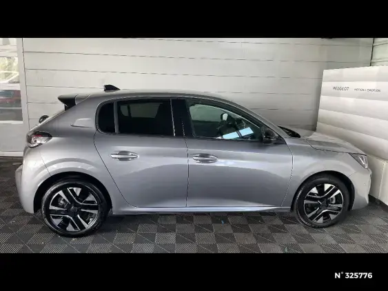 PEUGEOT 208 II - voiture d'occasion - Photo 5