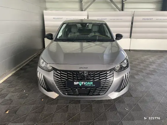 PEUGEOT 208 II - voiture d'occasion - Photo 3