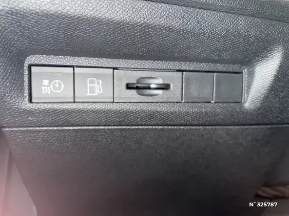 PEUGEOT 308 III - voiture d'occasion - Photo 15