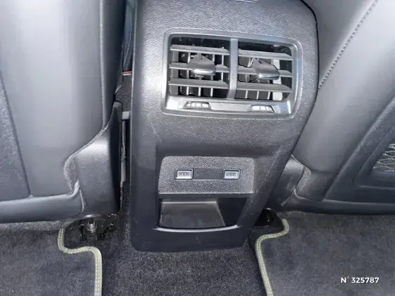 PEUGEOT 308 III - voiture d'occasion - Photo 31