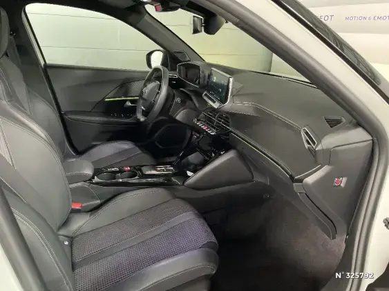 PEUGEOT 2008 ELECTRIQUE II - voiture d'occasion - Photo 10