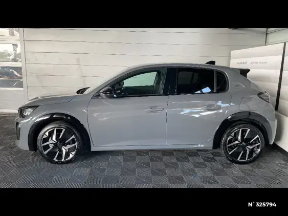 PEUGEOT 208 II - voiture d'occasion - Photo 2