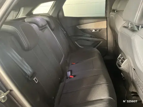 PEUGEOT 3008 II - voiture d'occasion - Photo 11