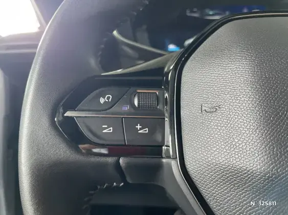 PEUGEOT 2008 ELECTRIQUE II - voiture d'occasion - Photo 32