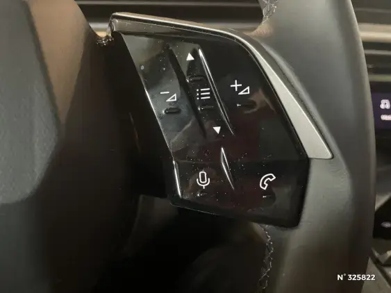 PEUGEOT 3008 III - voiture d'occasion - Photo 26