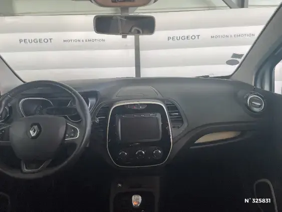 RENAULT CAPTUR - voiture d'occasion - Photo 9