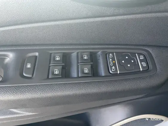 RENAULT CAPTUR - voiture d'occasion - Photo 26