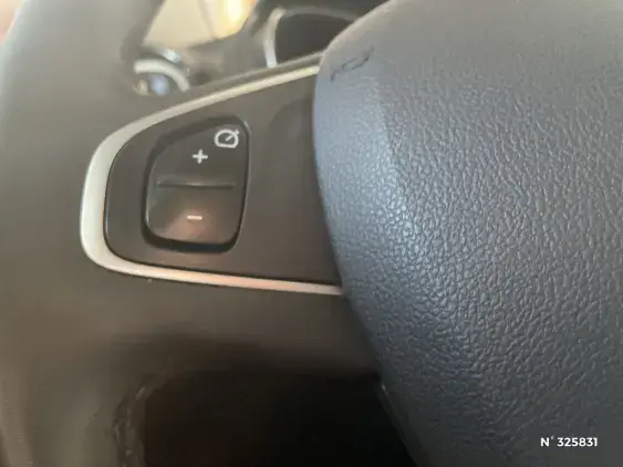 RENAULT CAPTUR - voiture d'occasion - Photo 30