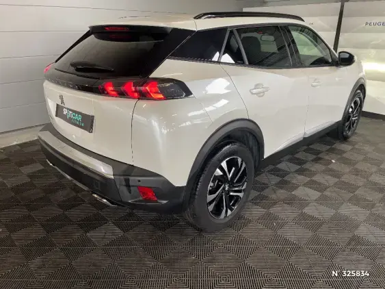 PEUGEOT 2008 II - voiture d'occasion - Photo 4