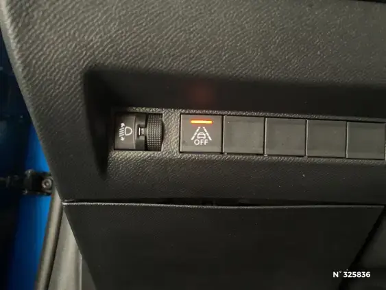 PEUGEOT 208 ELECTRIQUE II - voiture d'occasion - Photo 15