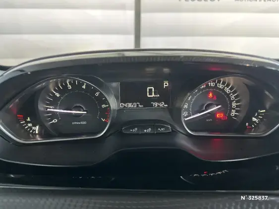 PEUGEOT 2008 - voiture d'occasion - Photo 12
