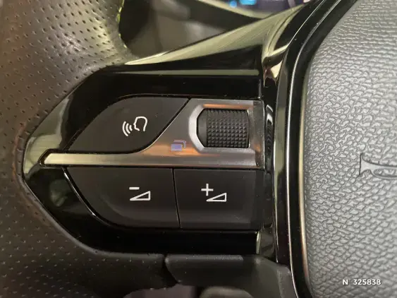 PEUGEOT 2008 ELECTRIQUE II - voiture d'occasion - Photo 26
