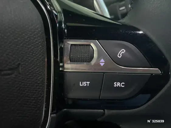PEUGEOT 2008 II - voiture d'occasion - Photo 30
