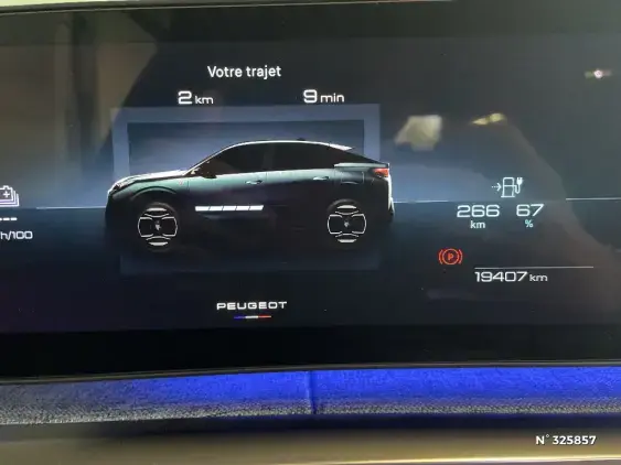 PEUGEOT 3008 ELECTRIQUE III - voiture d'occasion - Photo 11