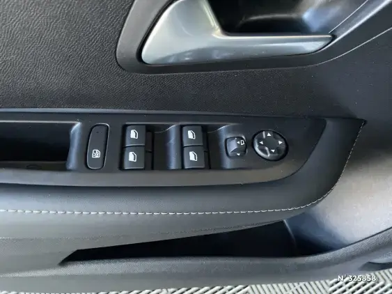 PEUGEOT 208 II - voiture d'occasion - Photo 27
