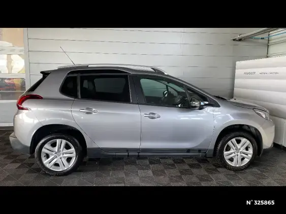 PEUGEOT 2008 - voiture d'occasion - Photo 5