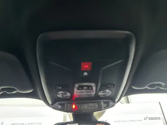 PEUGEOT 2008 II - voiture d'occasion - Photo 29