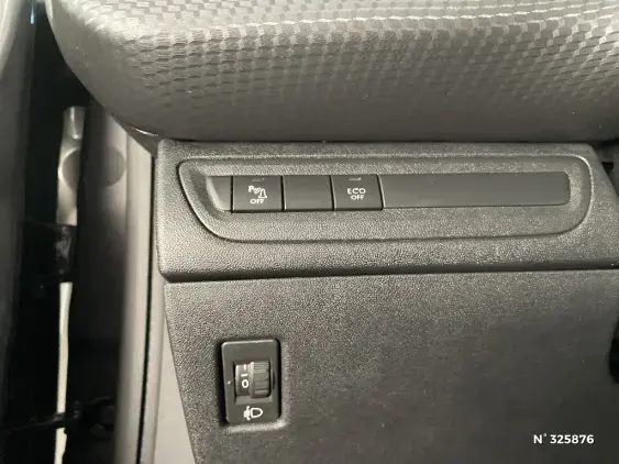 PEUGEOT 2008 - voiture d'occasion - Photo 15
