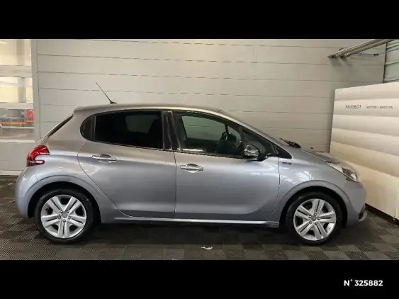 PEUGEOT 208 - voiture d'occasion - Photo 5