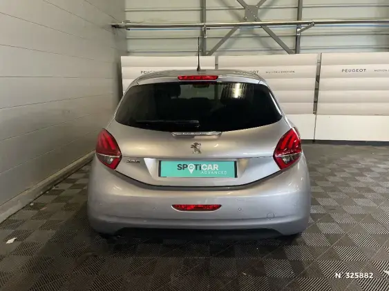PEUGEOT 208 - voiture d'occasion - Photo 6
