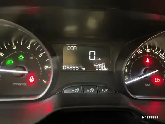 PEUGEOT 208 - voiture d'occasion - Photo 12