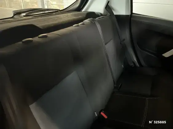 PEUGEOT 208 - voiture d'occasion - Photo 11
