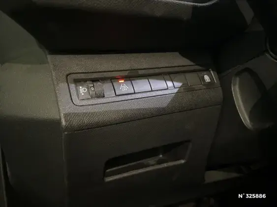 PEUGEOT 5008 II - voiture d'occasion - Photo 14