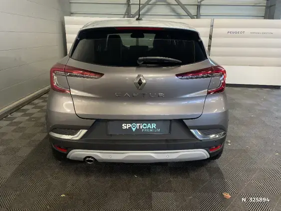 RENAULT CAPTUR II - voiture d'occasion - Photo 6