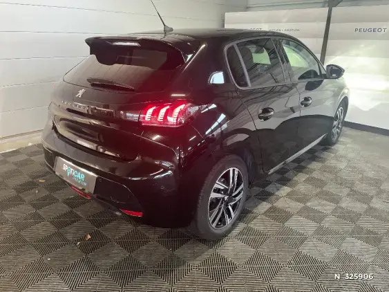 PEUGEOT 208 II - voiture d'occasion - Photo 4