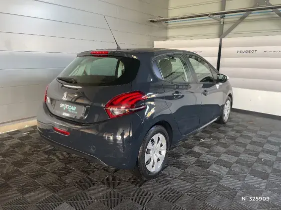 PEUGEOT 208 - voiture d'occasion - Photo 4