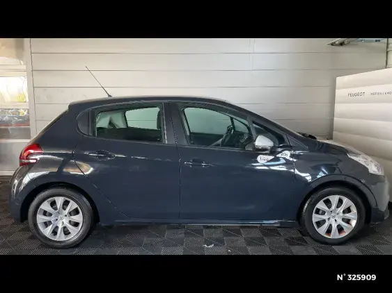 PEUGEOT 208 - voiture d'occasion - Photo 5