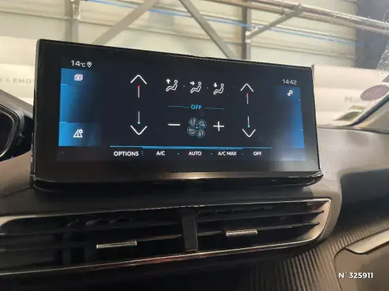 PEUGEOT 3008 II - voiture d'occasion - Photo 13
