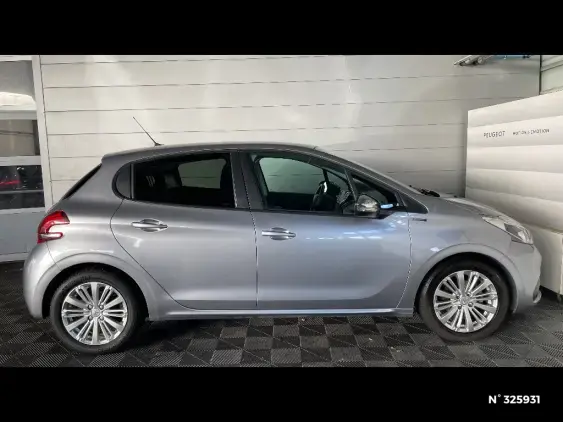 PEUGEOT 208 - voiture d'occasion - Photo 5