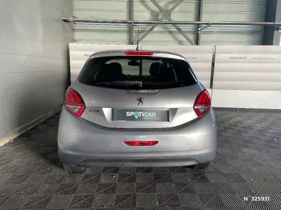 PEUGEOT 208 - voiture d'occasion - Photo 6