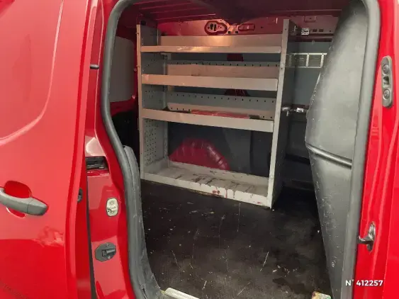 PEUGEOT PARTNER III - voiture d'occasion - Photo 11