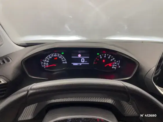 PEUGEOT 2008 II - voiture d'occasion - Photo 12